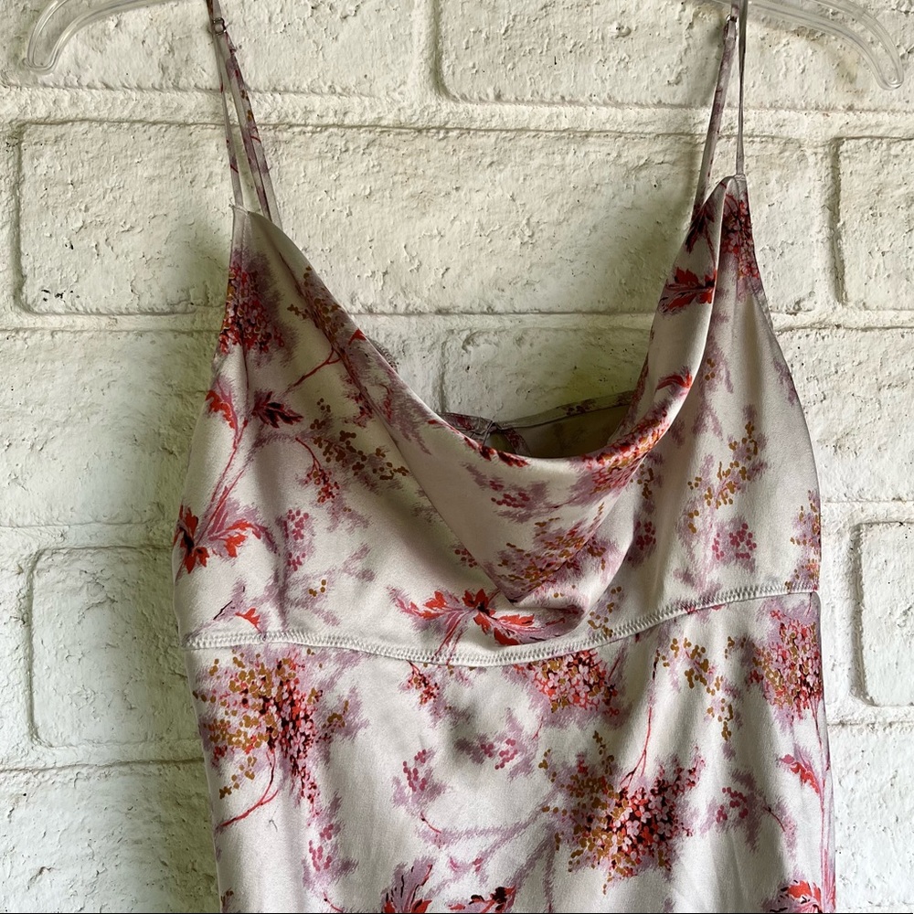 Victoria’s Secret Cowl Neck Floral Mini Dress Size Medium